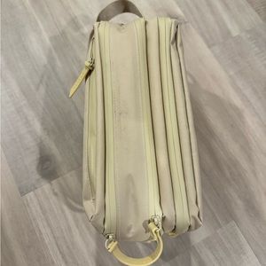 Gravel EXPLORER MAX TOILETRY BAG in Sand